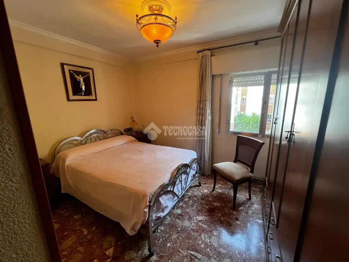 Habitación de Piso en venta en Sevilla con Terraza