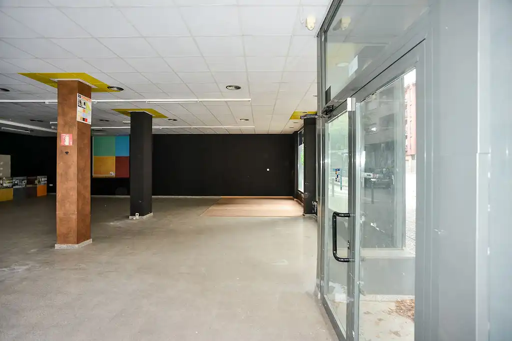 Business premises to rent in C/ Santa Eugenia, imagen 6