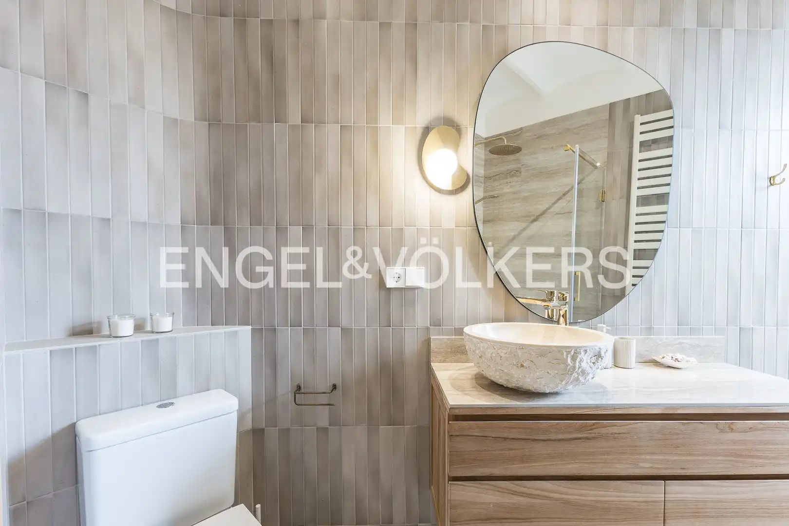 Baño de Ático en venta en Barcelona con Aire acondicionado, Calefacción y Parquet