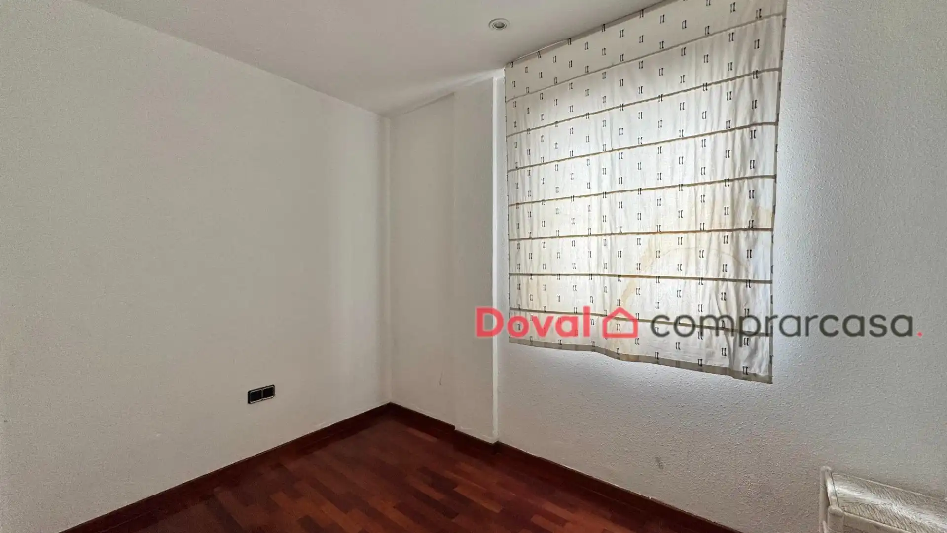Bedroom of Flat for sale in Vigo   with Parquet flooring