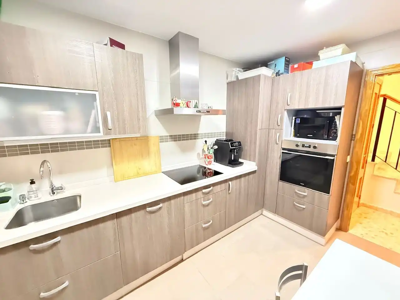 Cocina de Casa adosada en venta en Vélez-Málaga con Aire acondicionado y Calefacción