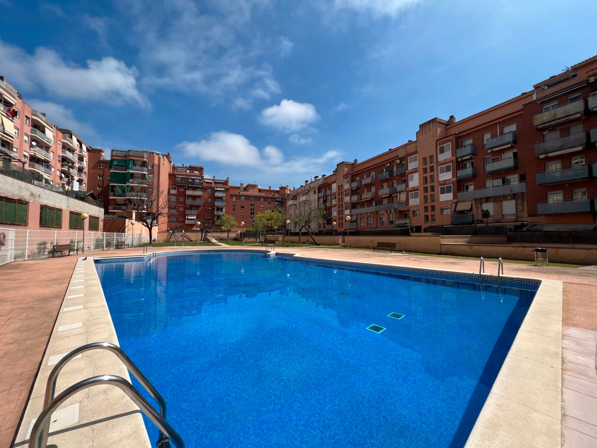 Piscina de Àtic en venda en Castelldefels amb Aire condicionat, Calefacció i Parquet