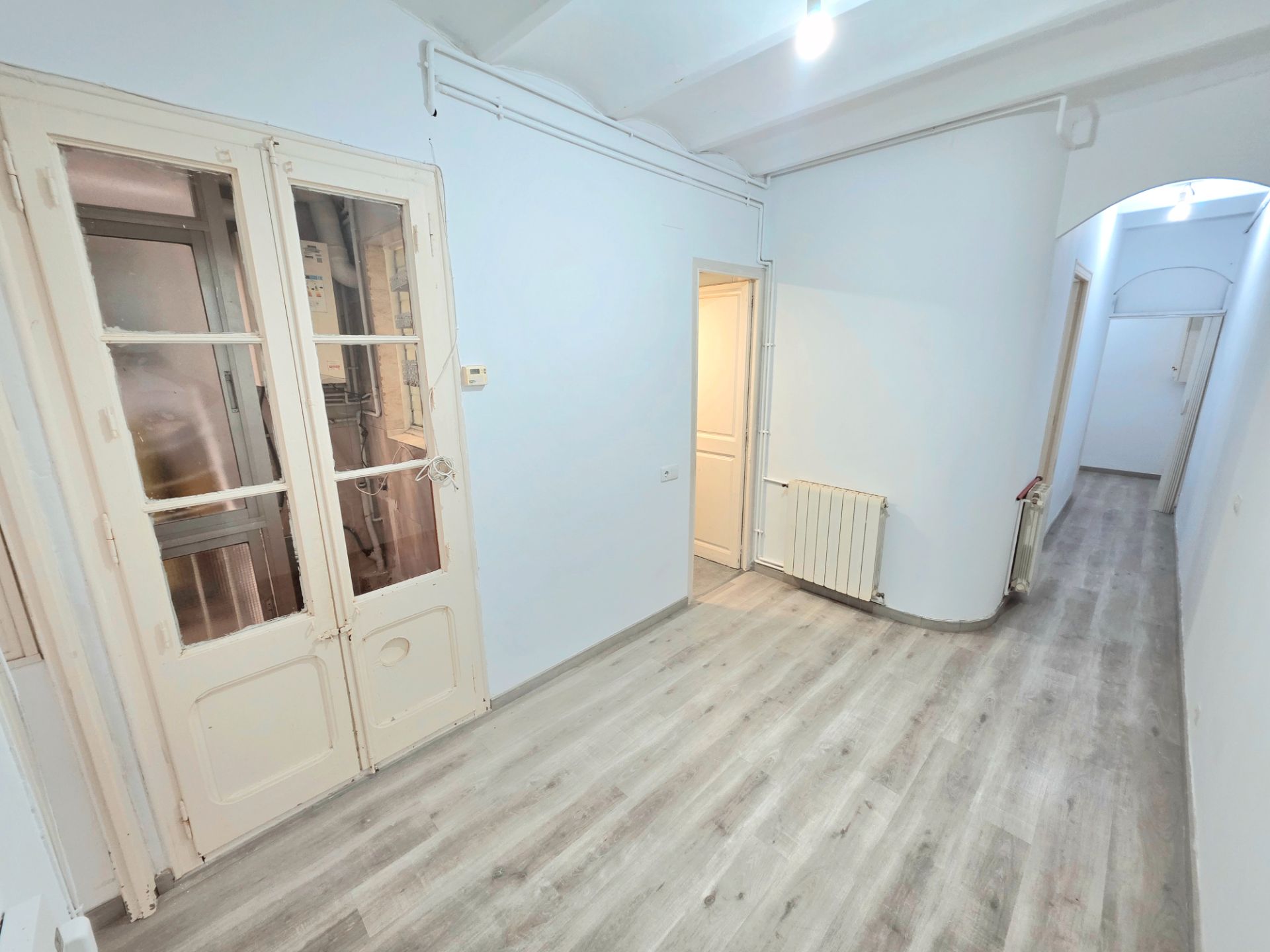 Flat for sale in  Barcelona Capital  with Heating and Oven