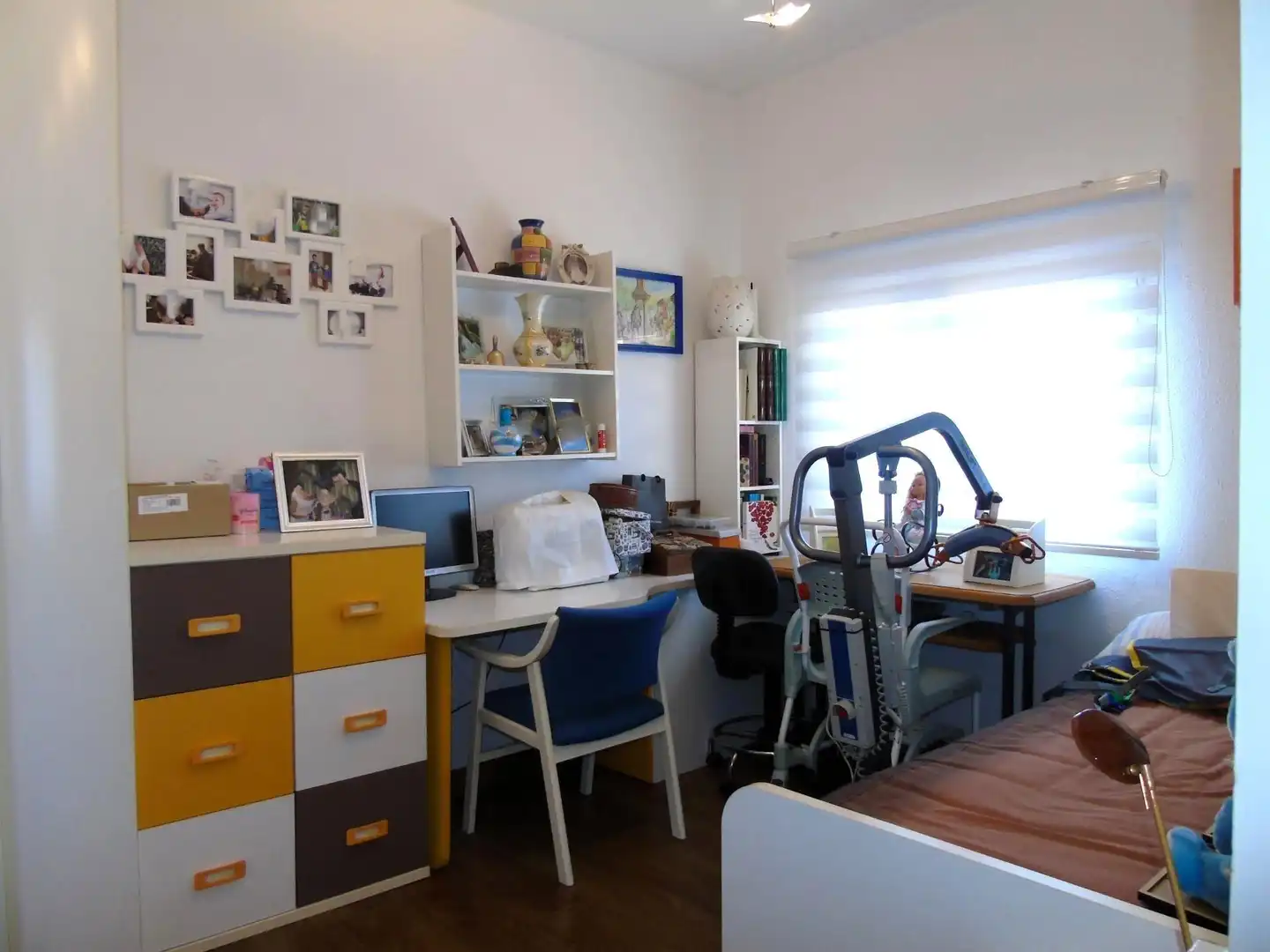 Habitación de Casa adosada en venta en Camargo con Calefacción, Jardín privado y Terraza