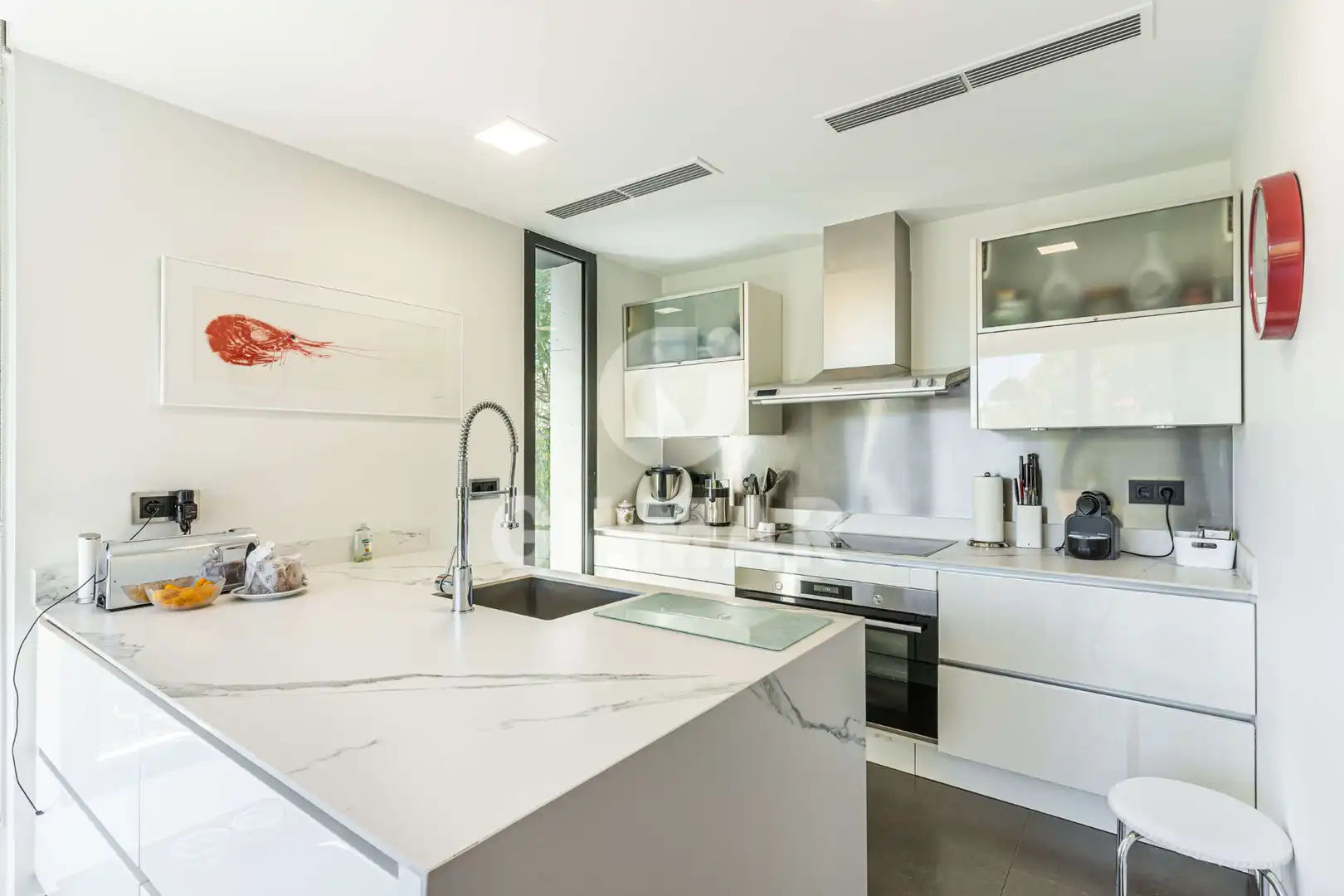 Cocina de Casa o chalet en venta en Las Rozas de Madrid con Aire acondicionado, Calefacción y Jardín privado