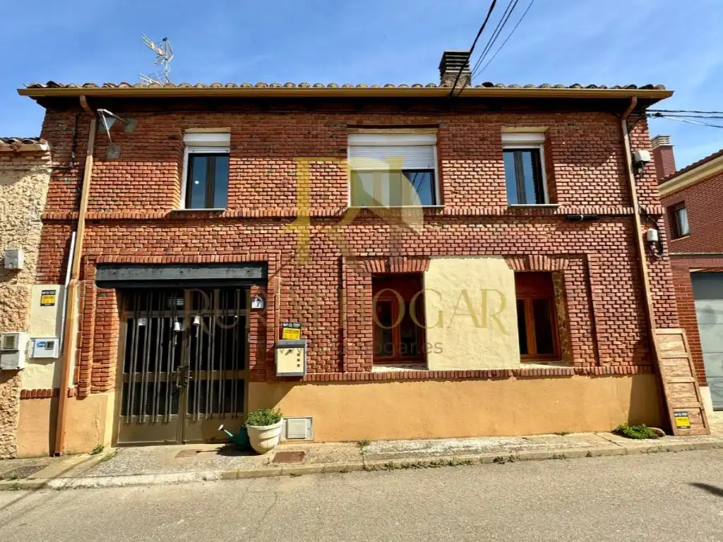 Casa o xalet en venda a Valdefresno