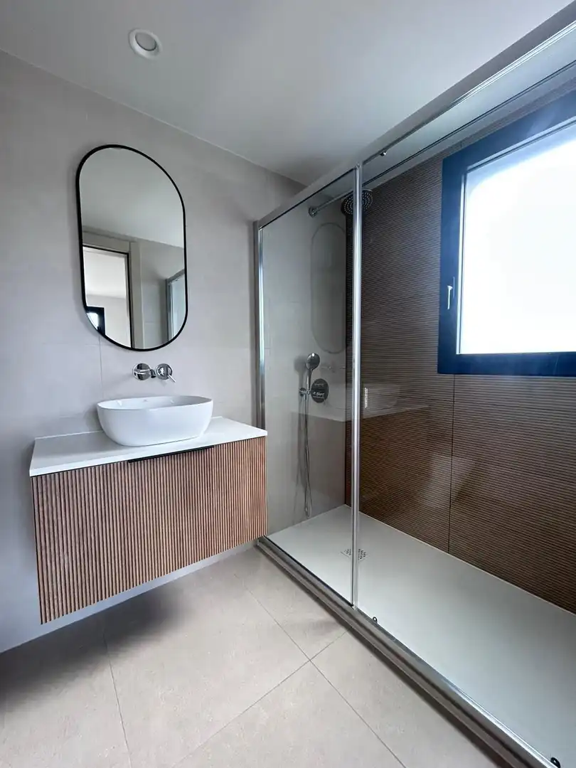 Bathroom of Flat for rent in Sant Pere de Ribes  with Air Conditioner and Terrace