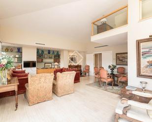 Living room of Flat to rent in Sant Cugat del Vallès  with Air Conditioner, Heating and Terrace