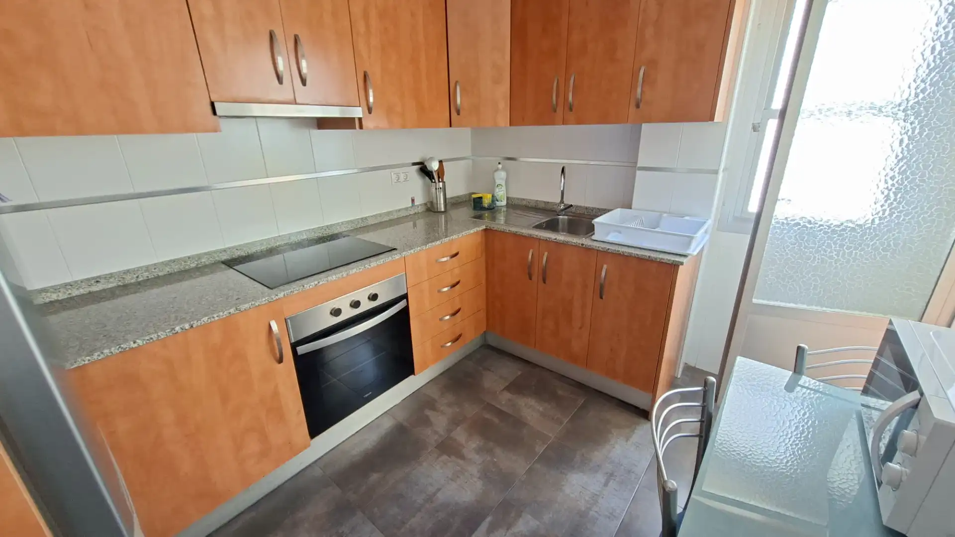 Wohnung zur Miete in Calle Capitán Torregrosa, Centro