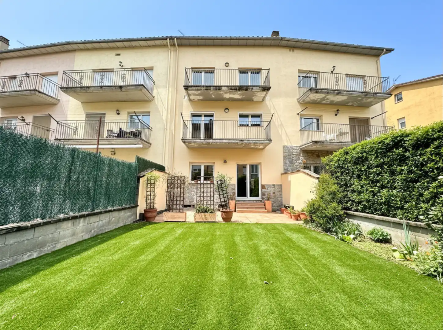 Jardí de Casa adosada en venda en Campdevànol amb Calefacció, Jardí privat i Terrassa