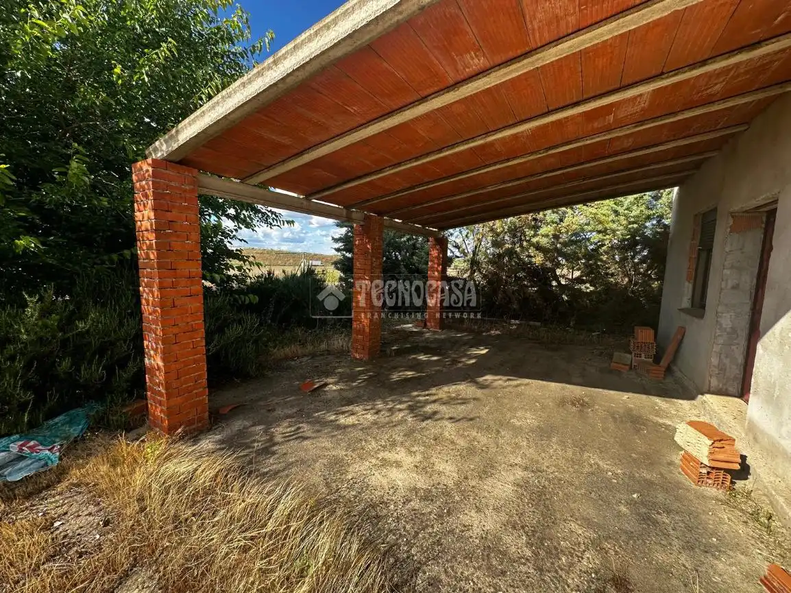 Land for sale in Guareña