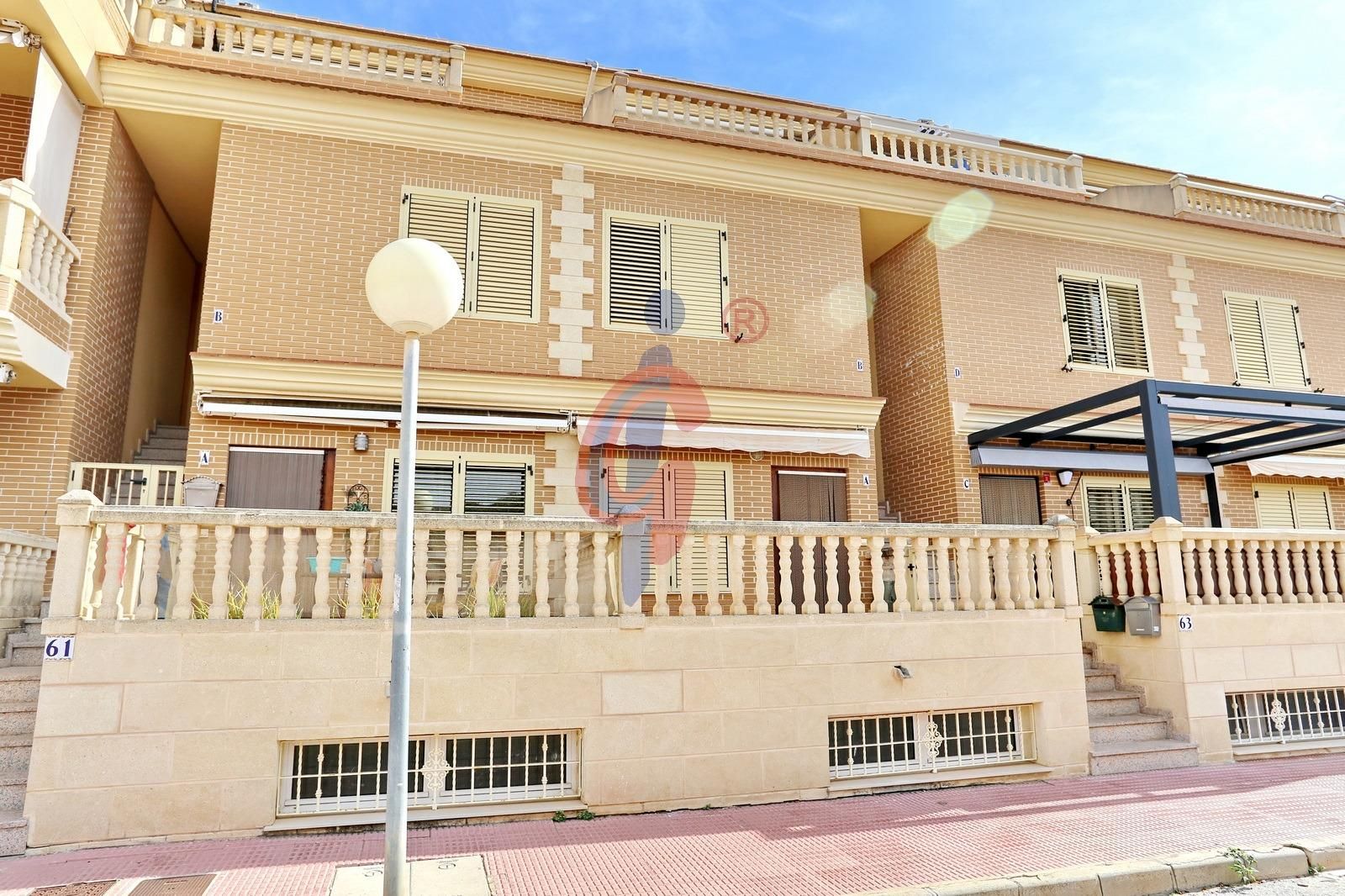 Exterior view of Attic for sale in Guardamar del Segura  with Air Conditioner, Heating and Terrace