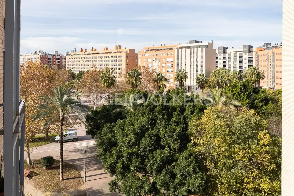 Vista exterior de Piso de alquiler en Valencia con Aire acondicionado, Calefacción y Parquet