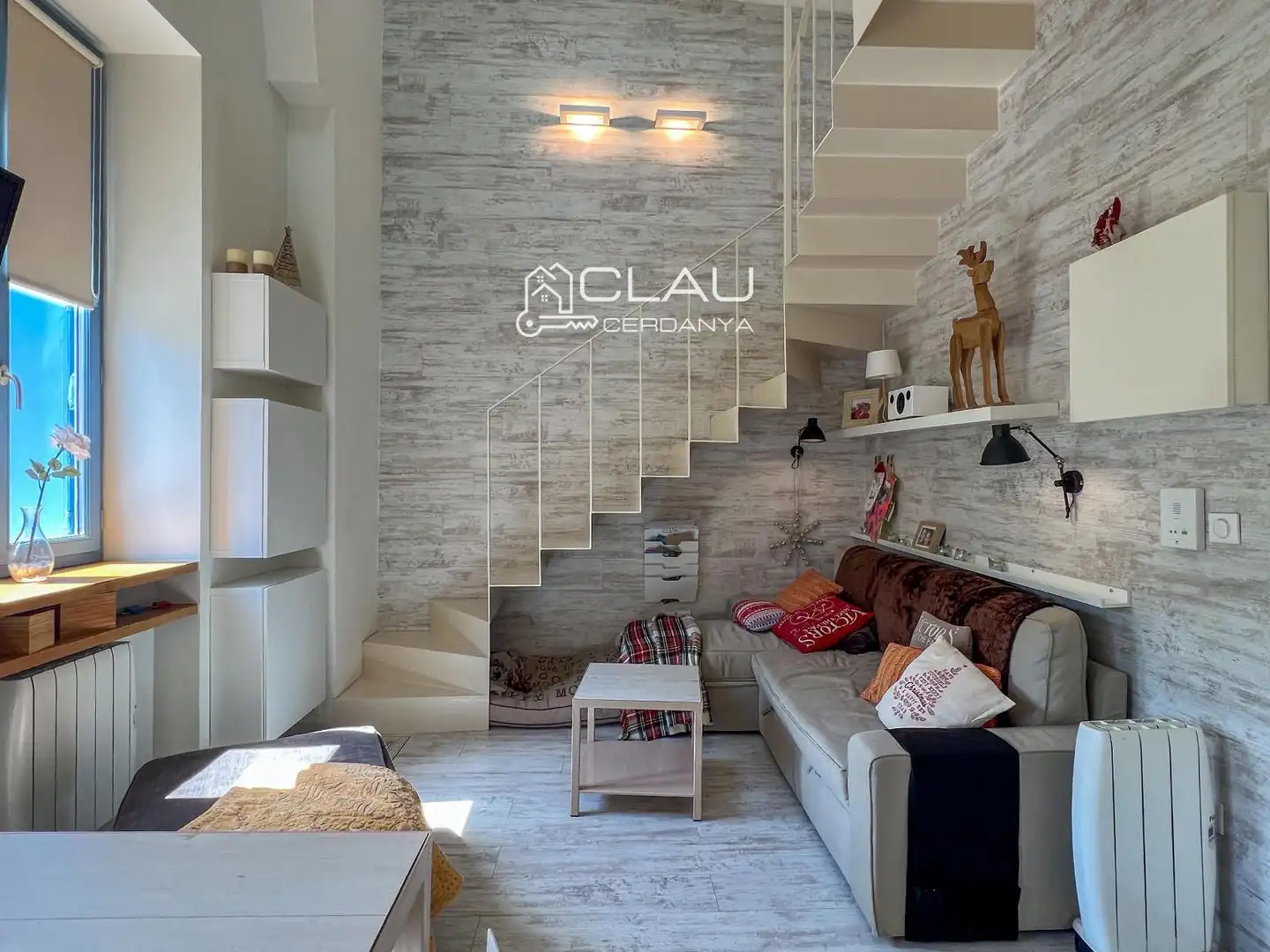 Attic for sale in Roussel, 6, Bourg - Madame