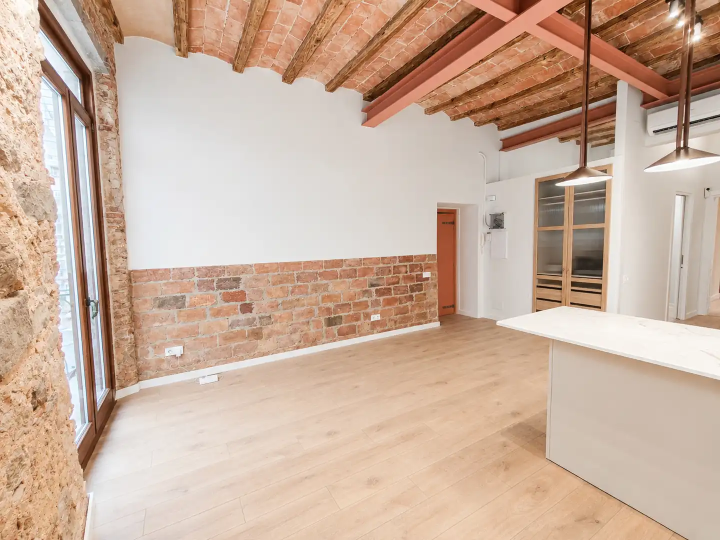 Piso con terraza en venta en Carrer de l'Argenter, imagen 3