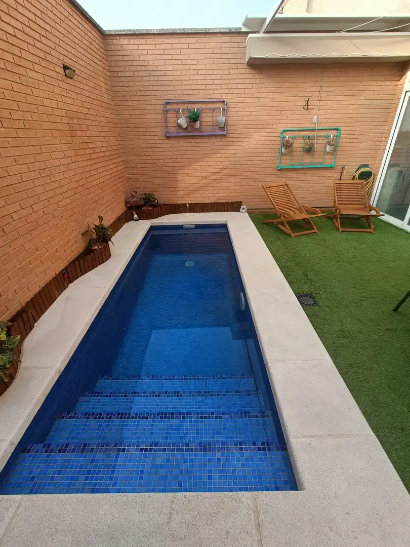 Piscina de Casa o chalet en venta en Ciudad Real con Aire acondicionado, Calefacción y Jardín privado
