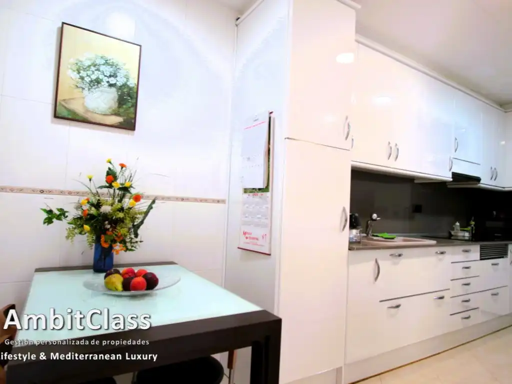 Cocina de Piso en venta en Mataró con Aire acondicionado, Terraza y Internet