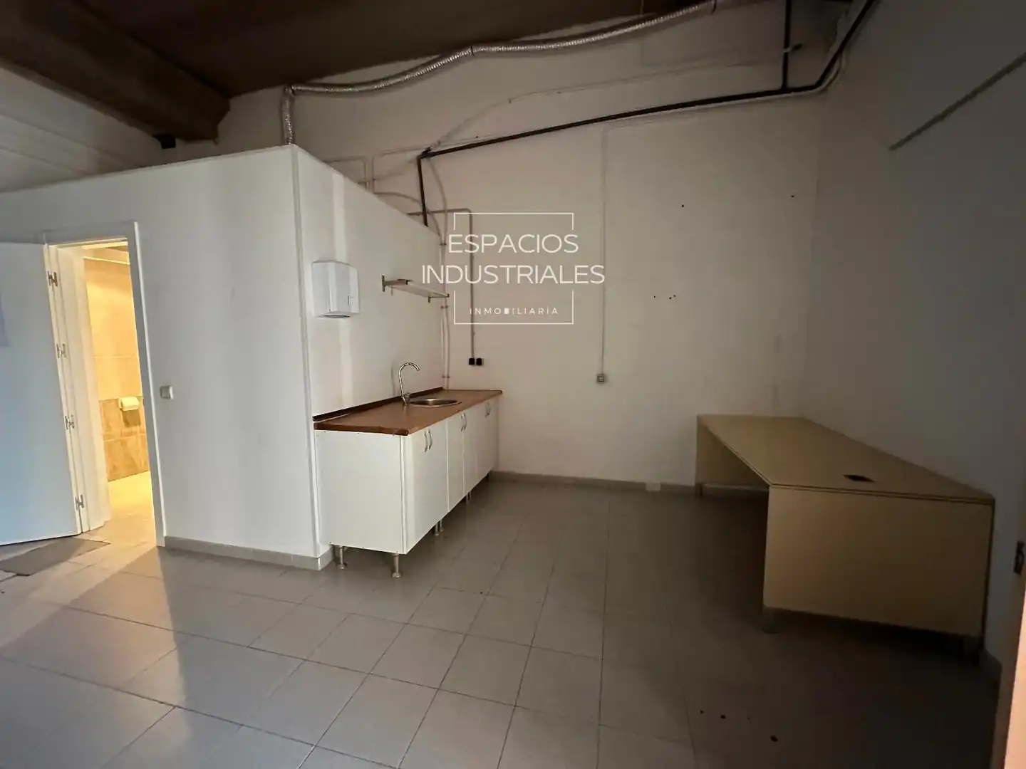 Kitchen of Industrial buildings for sale in Ciempozuelos