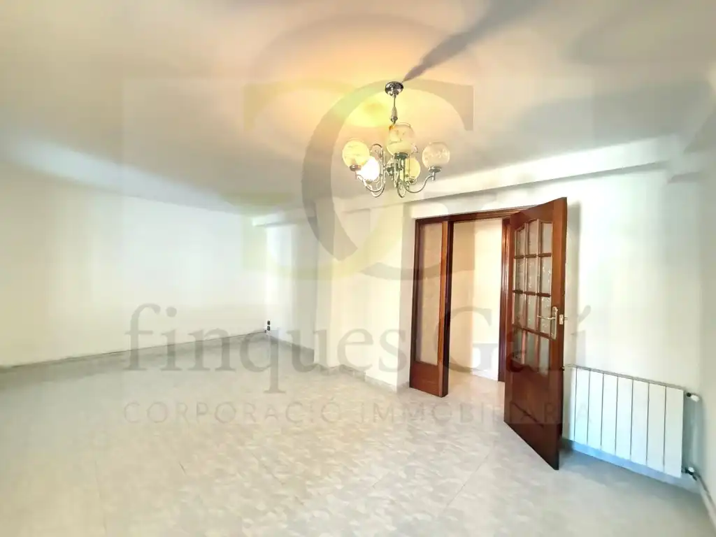 Flat for sale in Manresa  with Terrace, Storage room and Oven