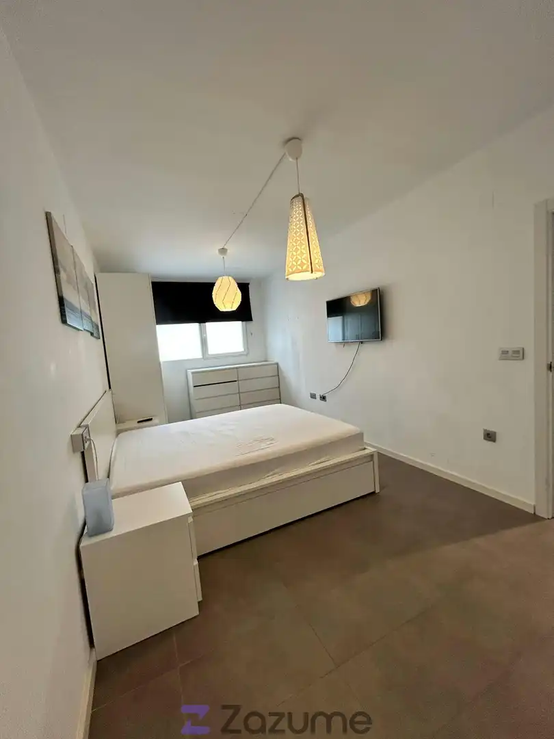 Habitación de Piso de alquiler en Benetússer con Amueblado, Horno y Lavadora
