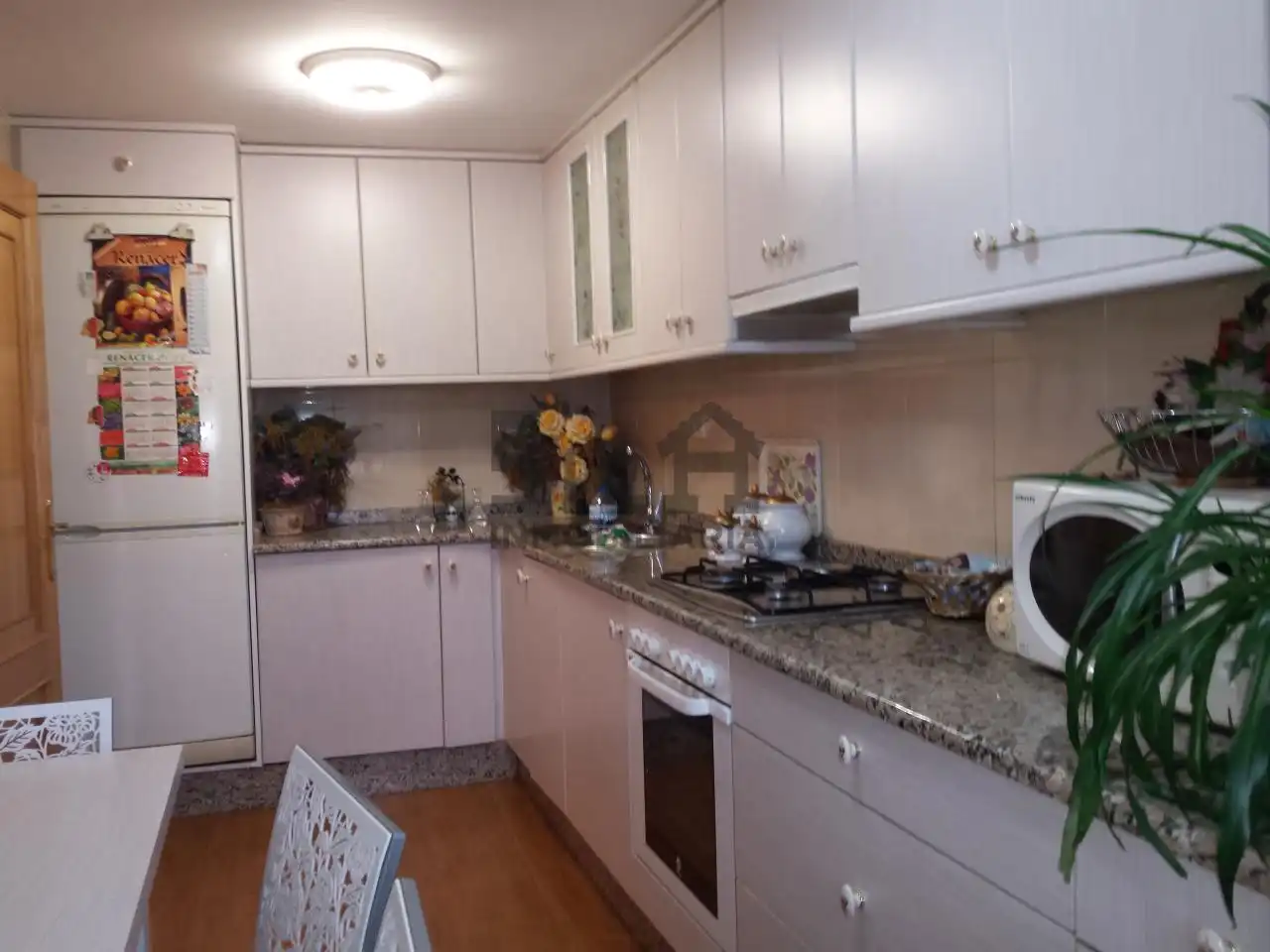 Cocina de Casa o chalet en venta en Ourense Capital  con Calefacción, Jardín privado y Trastero