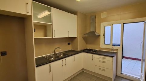 Foto 5 de Piso en venta en Avinguda de la Generalitat, El Raval, Santa Coloma de Gramenet