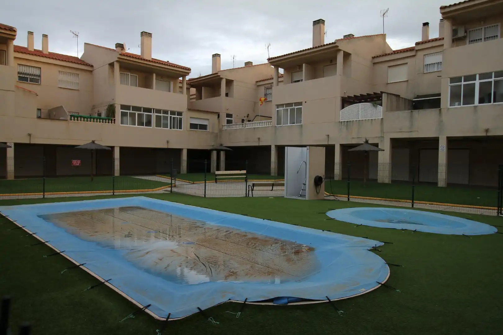 Piscina de Dúplex en venta en Cartagena con Aire acondicionado, Jardín privado y Piscina