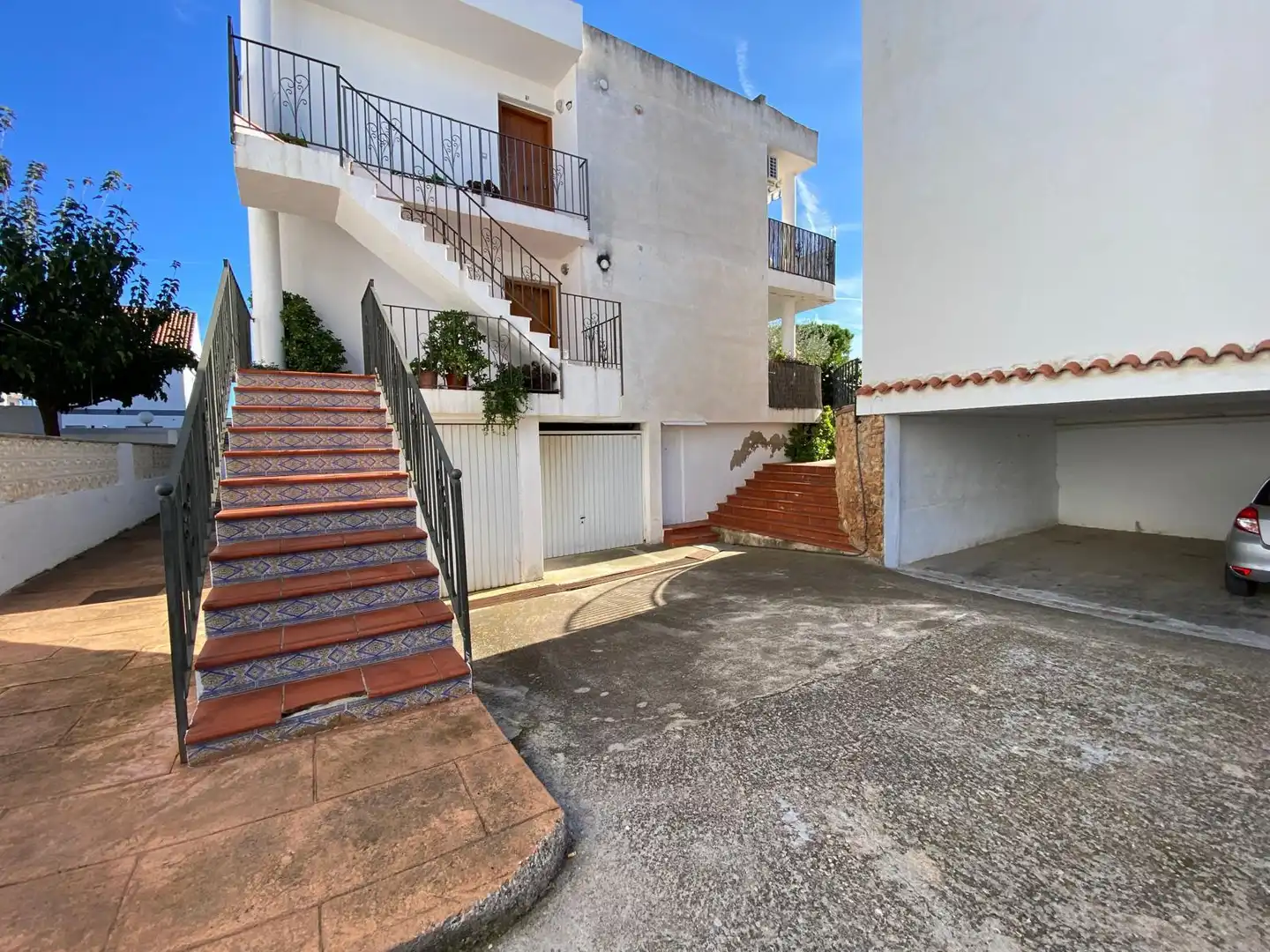 Vista exterior de Apartament en venda en Vinaròs amb Aire condicionat, Terrassa i Piscina comunitària