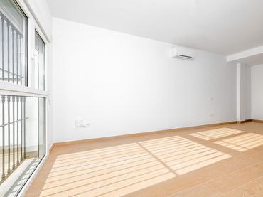 Ático de obra nueva con ascensor en venta en Calle San Agustín 13