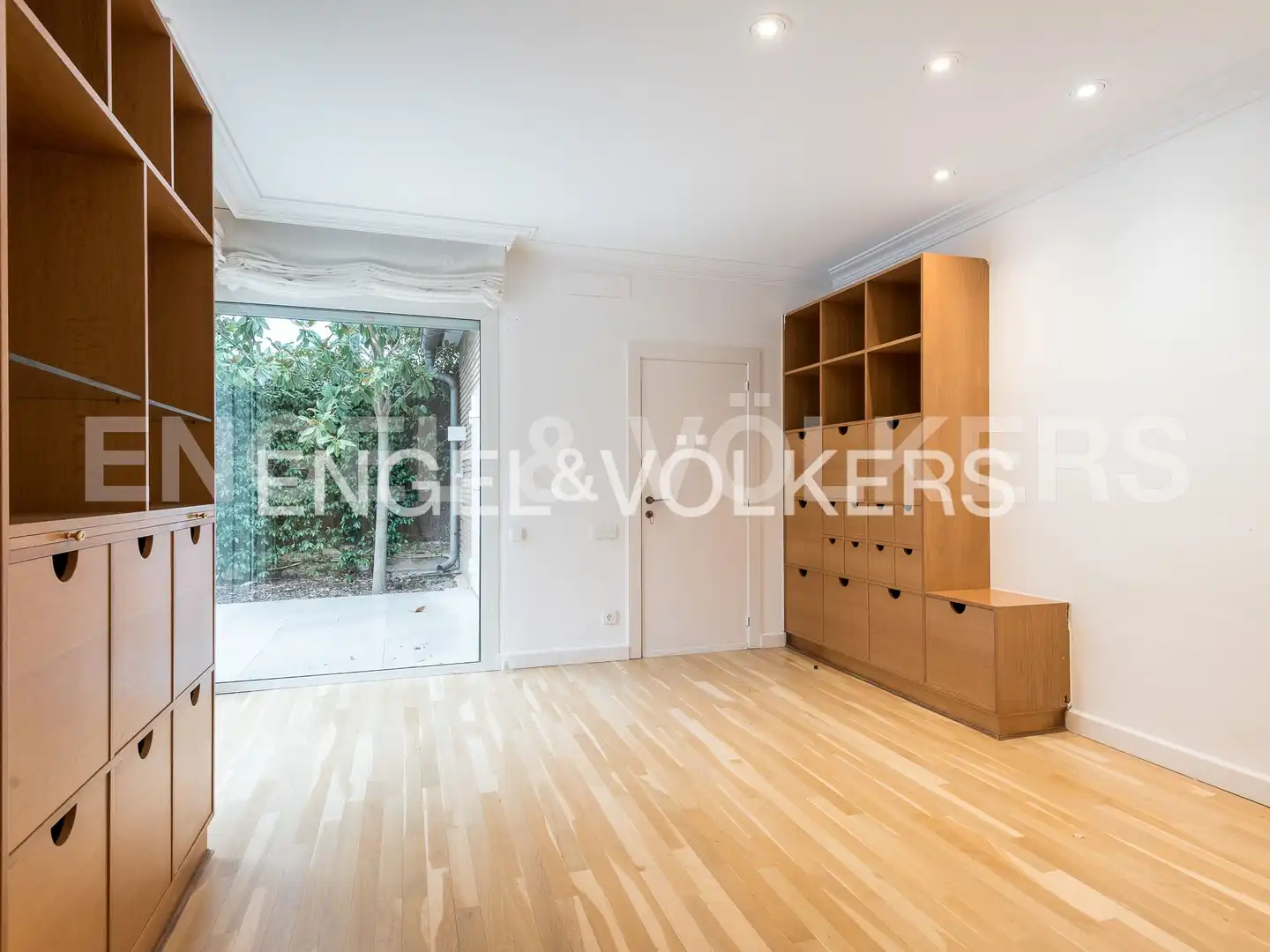 Dormitori de Casa o xalet de lloguer en Barcelona amb Aire condicionat, Calefacció i Jardí privat