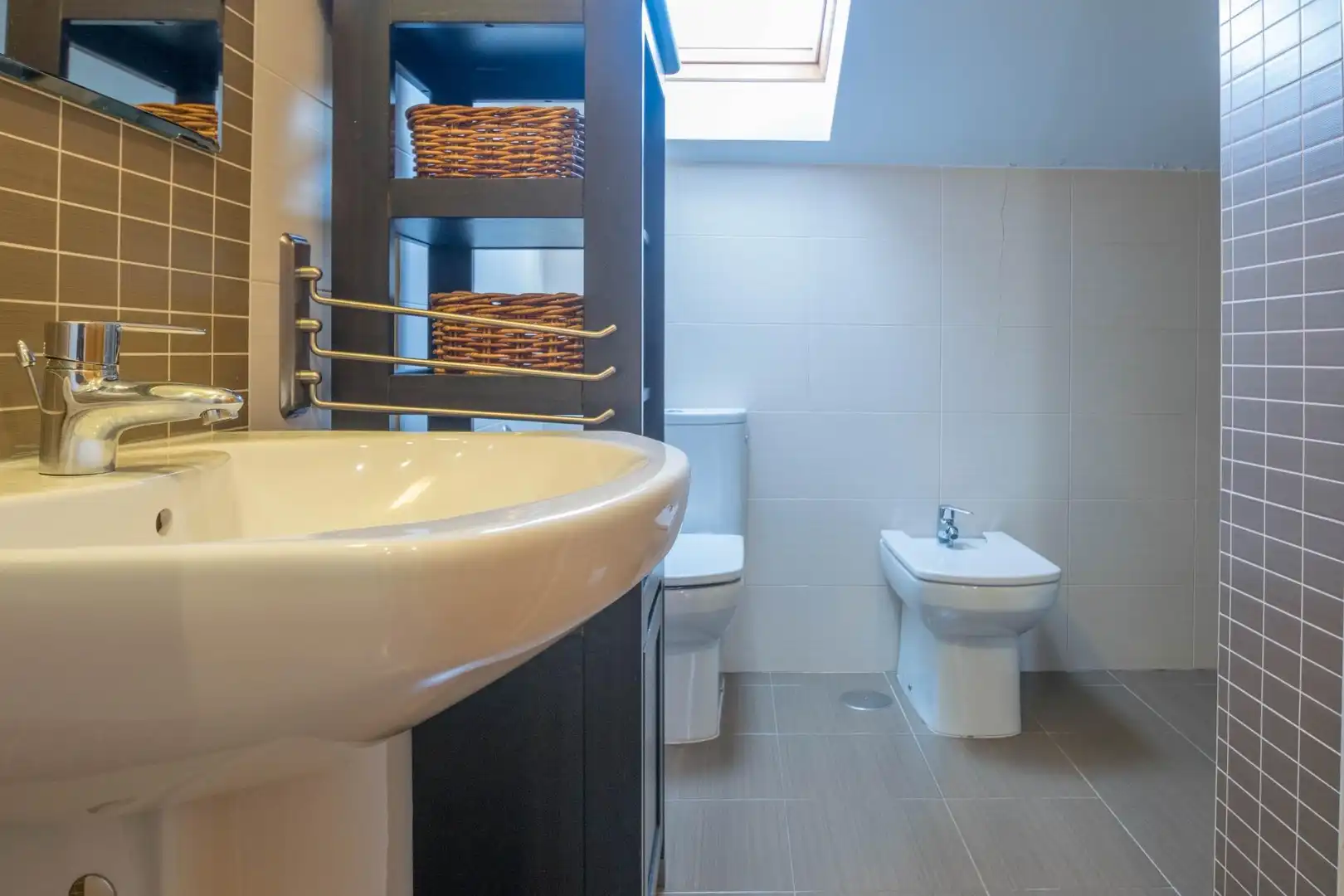 Baño de Piso en venta en Cambre  con Calefacción y Trastero