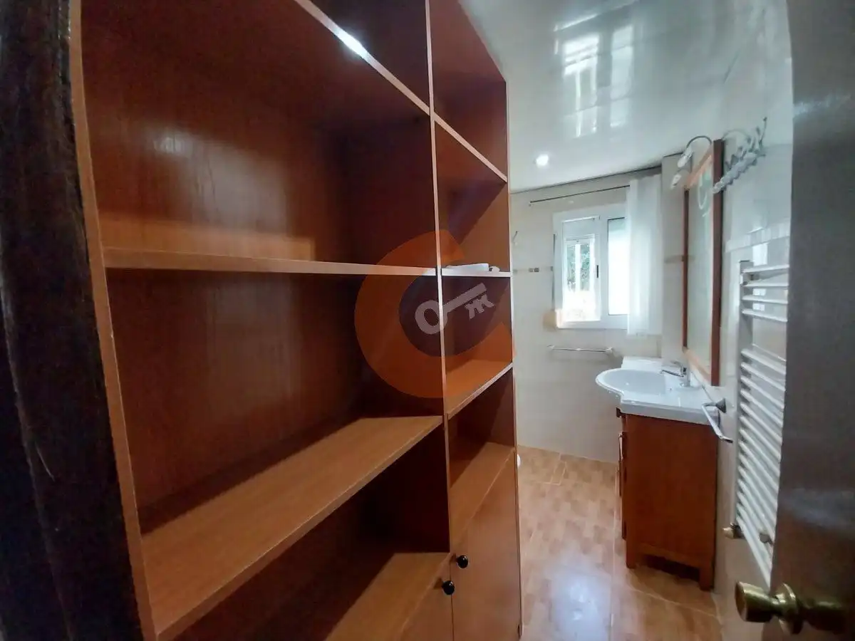Bedroom of Flat for sale in Bellvei  with Heating