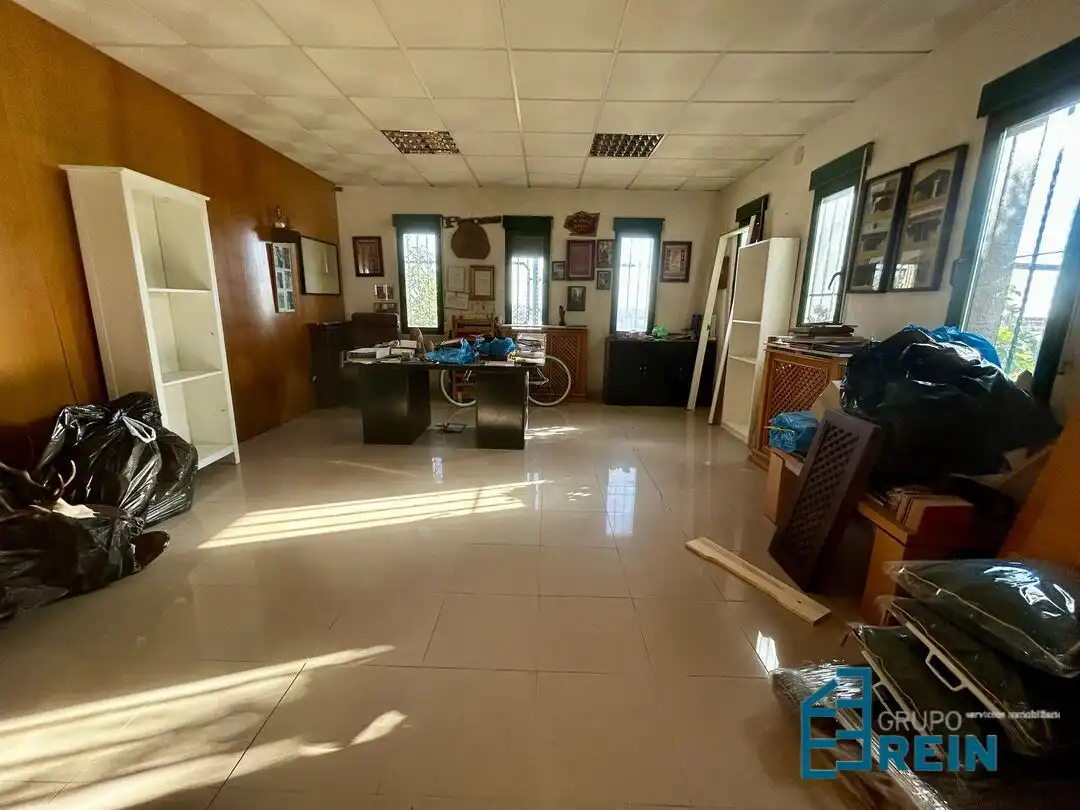 Commercial properties for rent in Recas