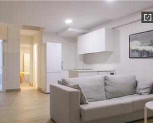 Flat to rent in  Madrid Capital  with Air Conditioner, Heating and Furnished