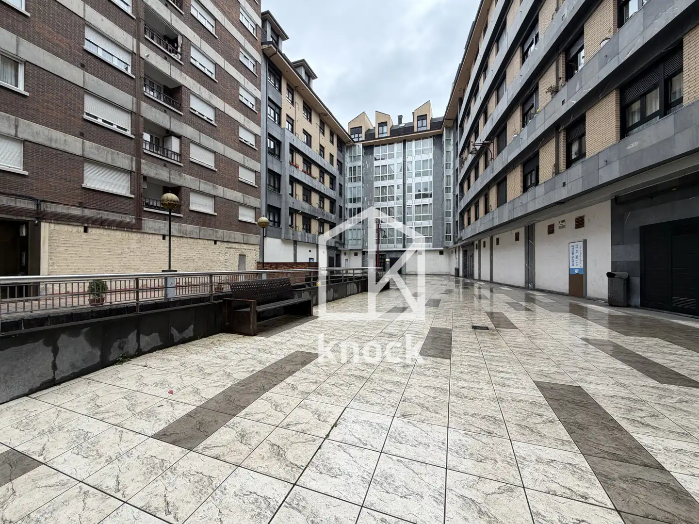 Vista exterior de Piso en venta en Langreo con Calefacción