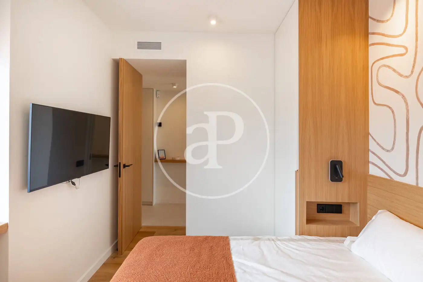 Schlafzimmer von Wohnung zum Verkauf in Barcelona mit Klimaanlage, Heizung und Terrasse