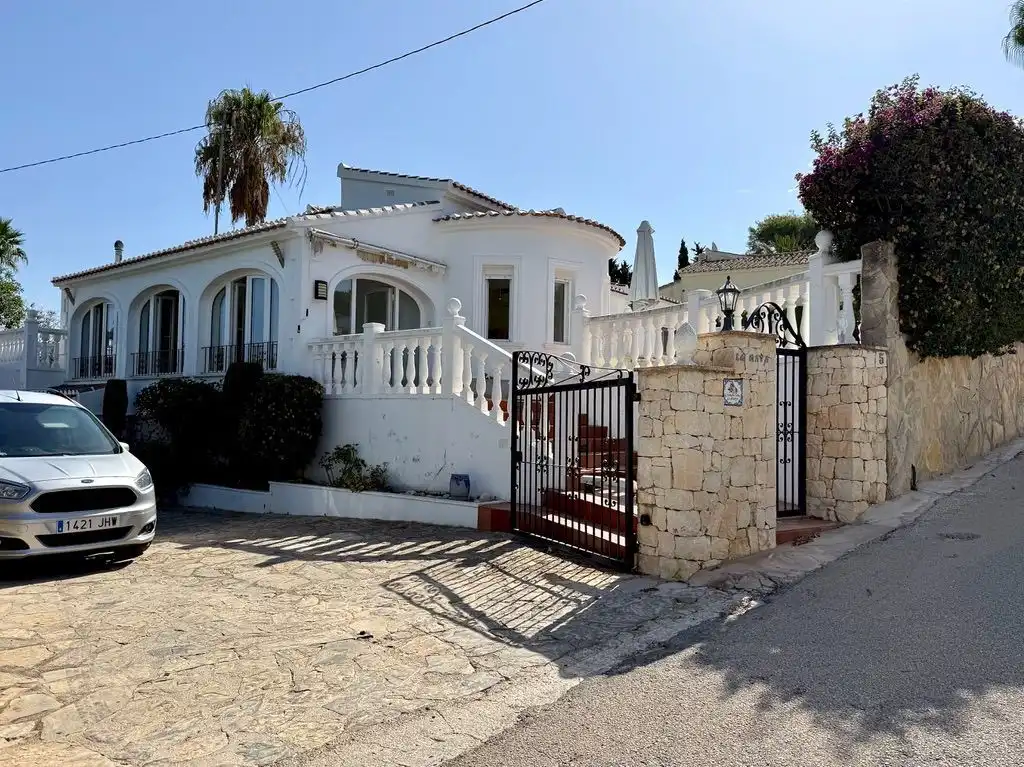 Vista exterior de Casa o chalet en venta en Jávea / Xàbia con Aire acondicionado, Calefacción y Jardín privado