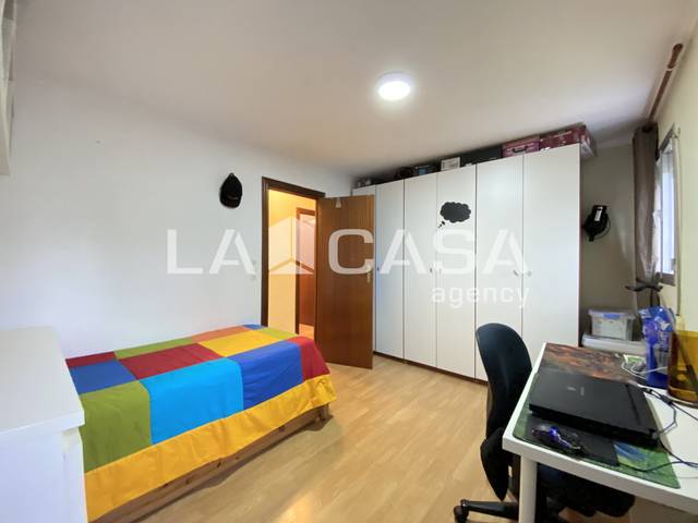 Piso en Venta en La Verneda i la Pau
