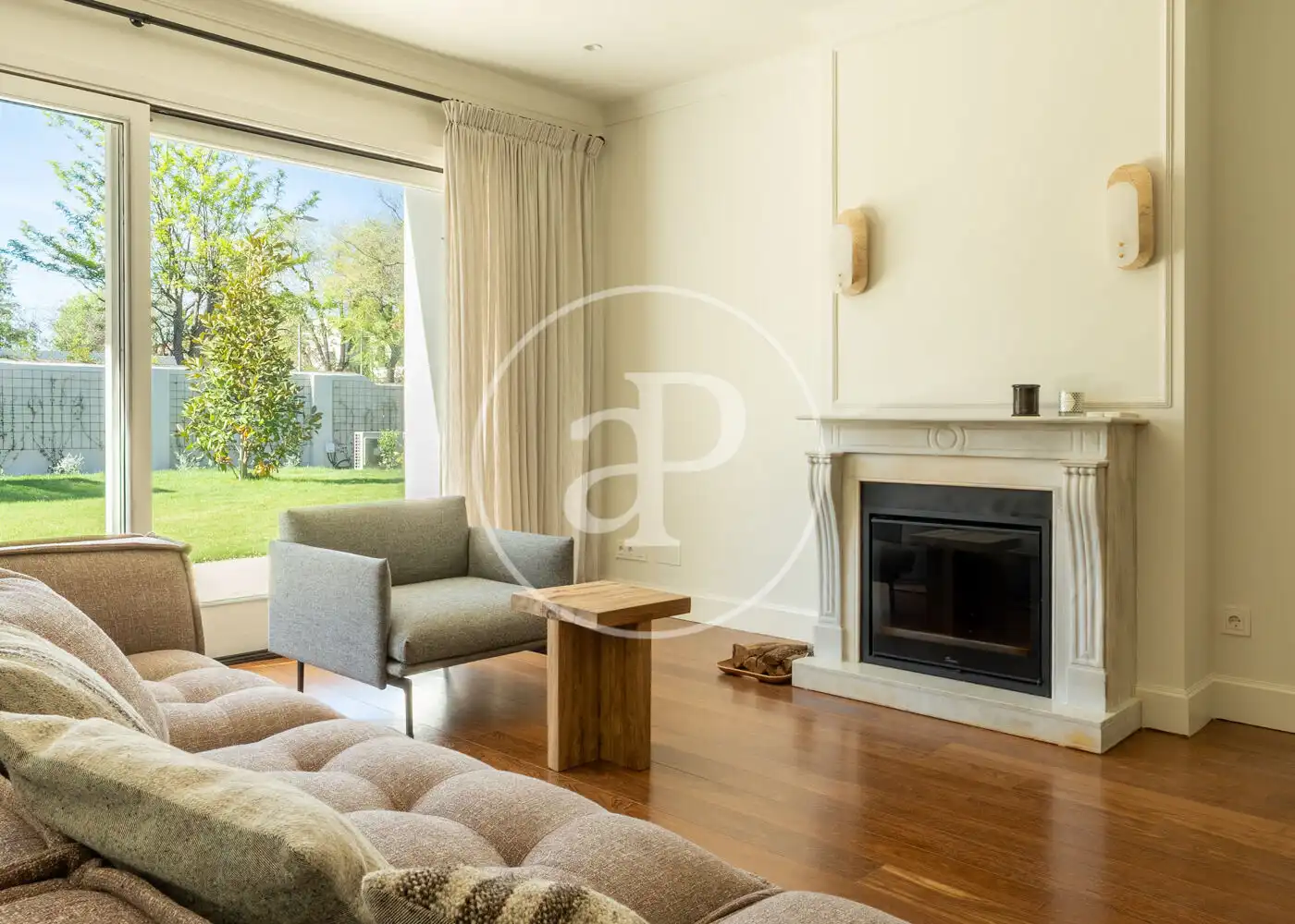 Sala de estar de Casa o chalet de alquiler en Madrid con Aire acondicionado, Calefacción y Jardín privado