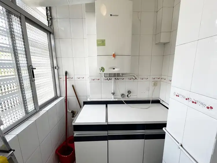 Kitchen of Flat for rent in Madrid  with Air Conditioner, Heating and Parquet flooring