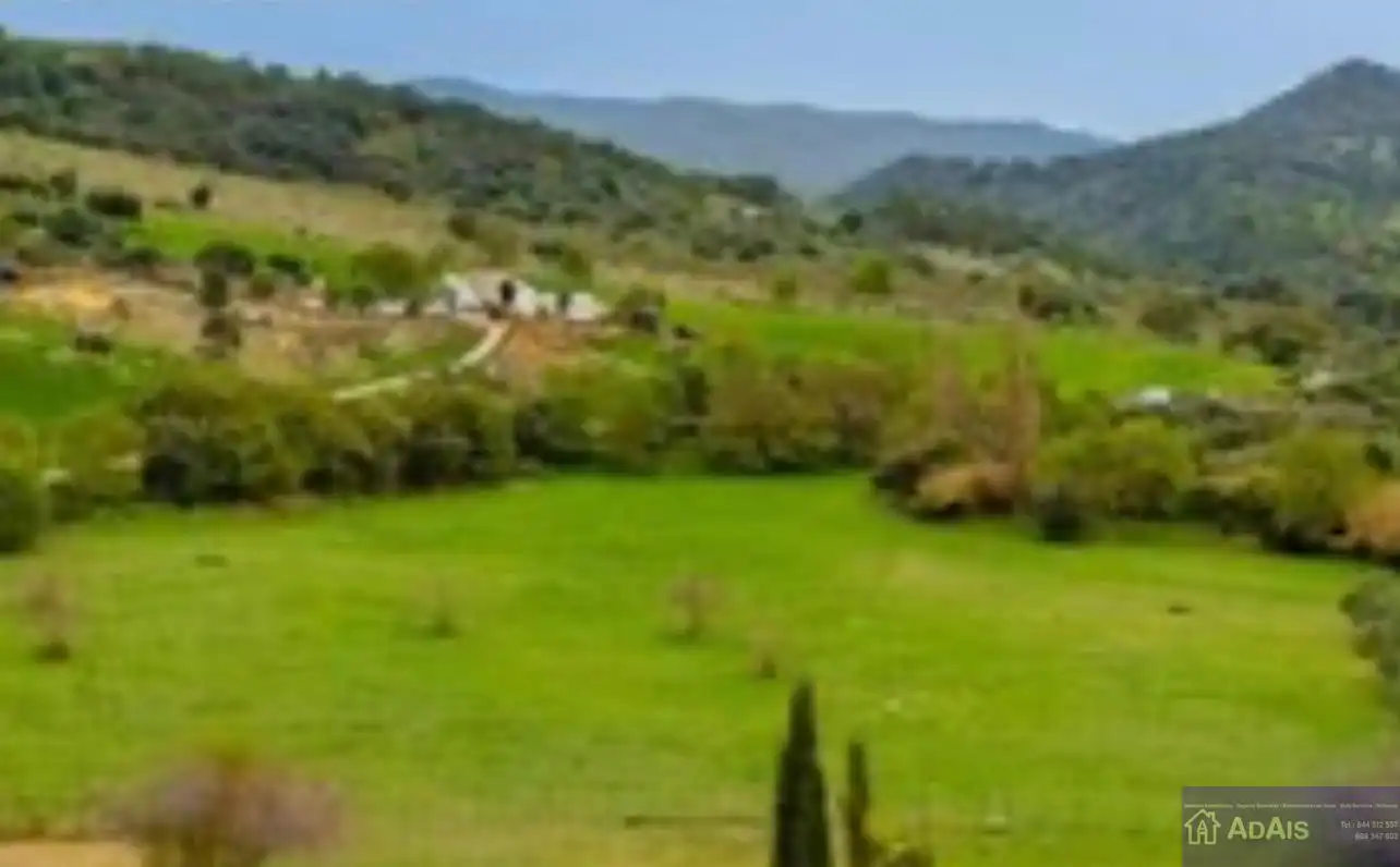 Casa o xalet en venda en Jaén amb Aire condicionat, Calefacció i Terrassa