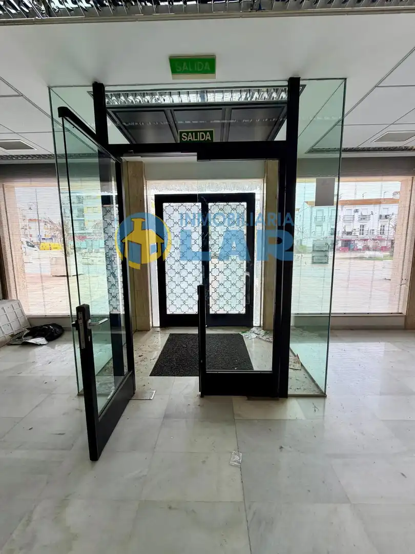 Local comercial en alquiler en Plaza de la Coronación, imagen 8
