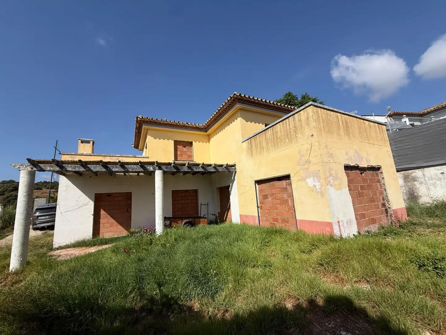 Vista exterior de Casa o xalet en venda en Estepona