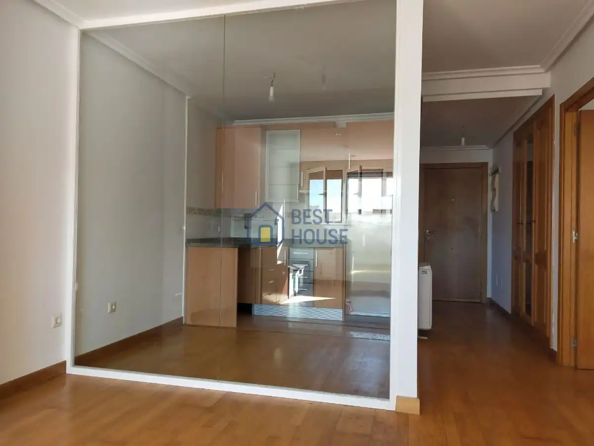 Wohnung mit Aufzug zum Verkauf in Calle Presa Cerrajera