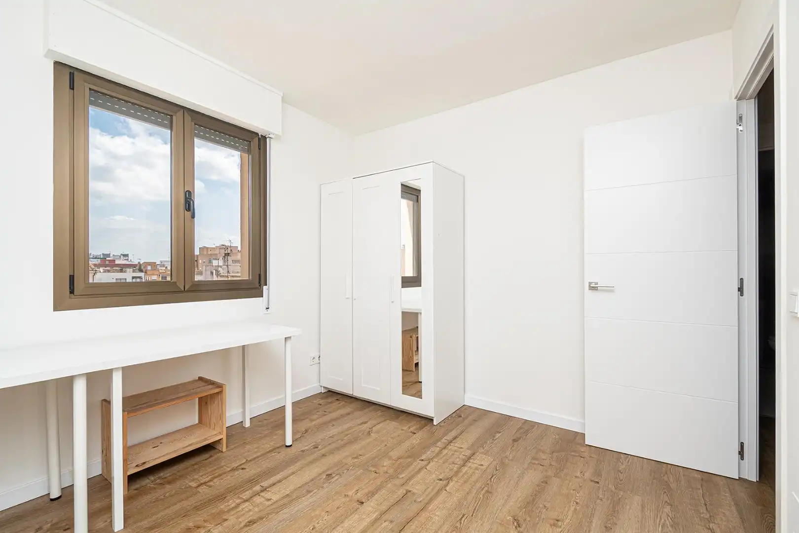 Habitación de Piso de alquiler en  Palma de Mallorca con Aire acondicionado, Calefacción y Amueblado