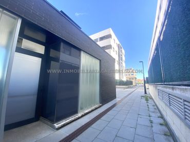 Individual con ascensor en venta en Plaza Higa de Monreal