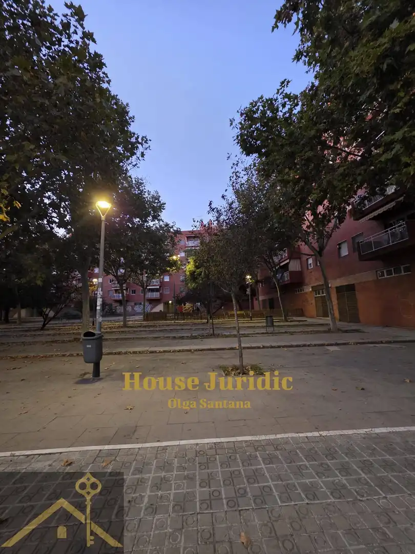 Vista exterior de Piso en venta en Mataró con Aire acondicionado, Calefacción y Terraza