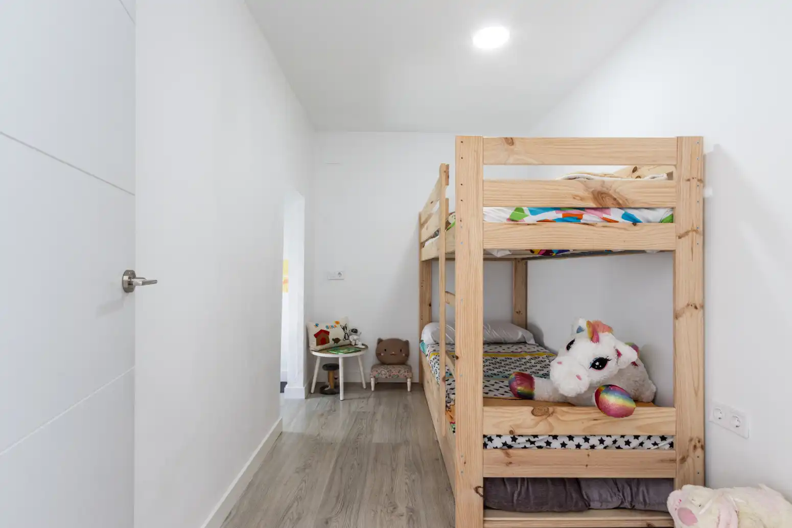 Bedroom of Flat for sale in Terrassa  with Heating, Parquet flooring and Terrace