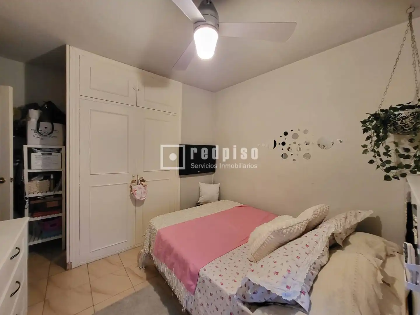 Habitación de Piso en venta en Valdemoro con Aire acondicionado, Calefacción y Jardín privado