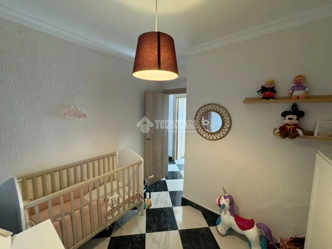 Schlafzimmer von Wohnung zum Verkauf in Huelva mit Klimaanlage